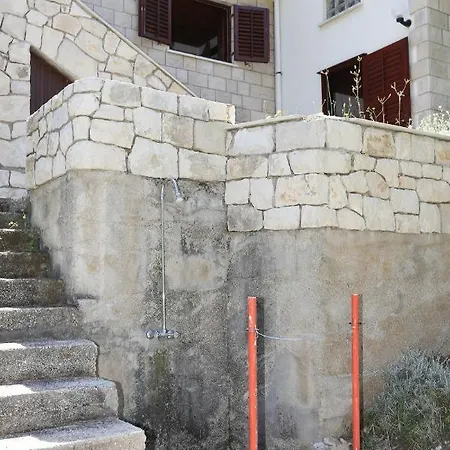 בית נופש Secluded Fisherman's Cove Bacva, Korcula - 9475