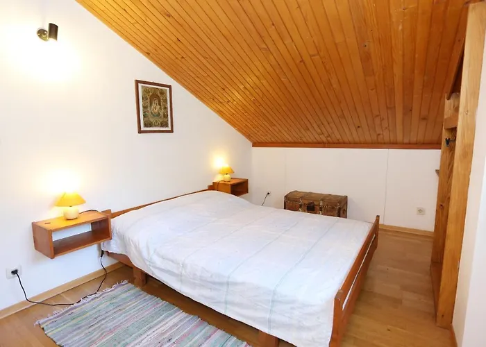 Secluded Fisherman's Cove Bacva, Korcula - 9475