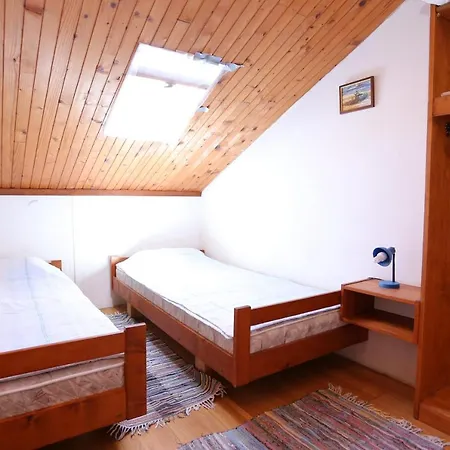 Secluded Fisherman's Cove Bacva, Korcula - 9475 Pupnat