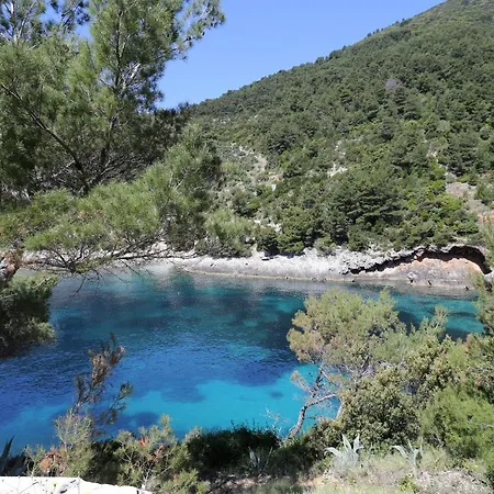 Casa de Férias Secluded Fisherman's Cove Bacva, Korcula - 9475 *