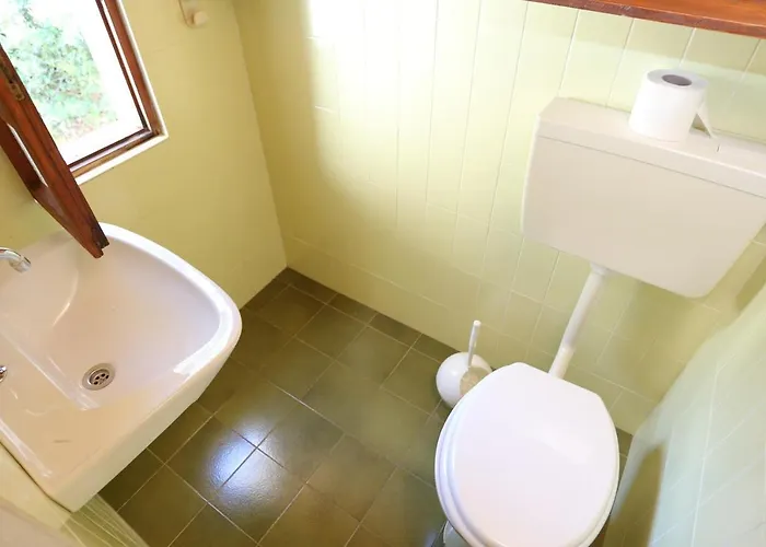 Secluded Fisherman's Cove Bacva, Korcula - 9475 Pupnat